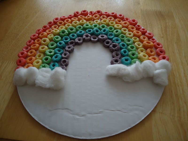 Bug and Monkey Mama: Fruit Loop Fun