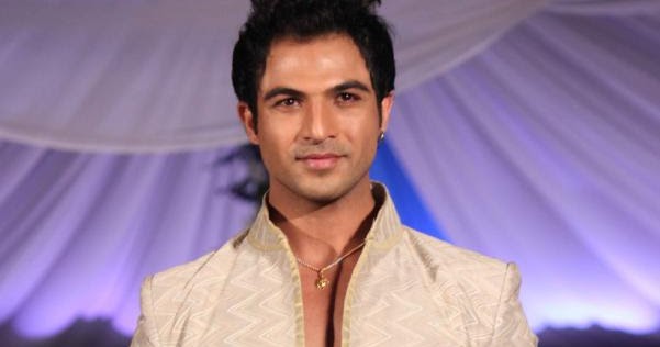 Мохаммад назим. Принц назим. Мохаммад назим качок. Бхарат бохра актер. Хашим мохаммад актер.