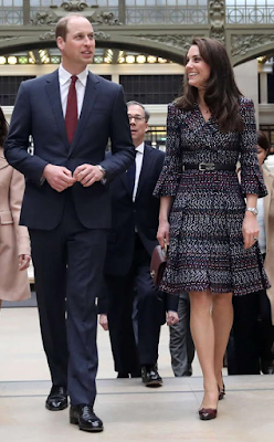 2ABC All forgiven! Kate Middleton and Prince William look so in love during Paris trip