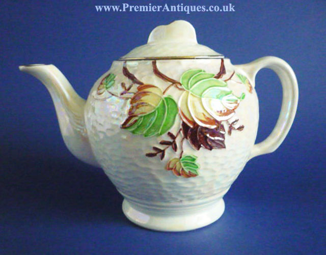 Premier Antiques Maling Ringtons Teapots