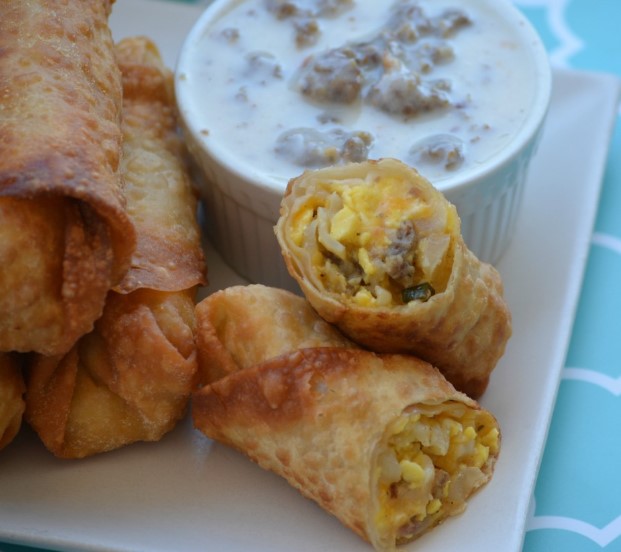 Eggrolls With Sausage Gravy Eggrolls With Sausage Gravy