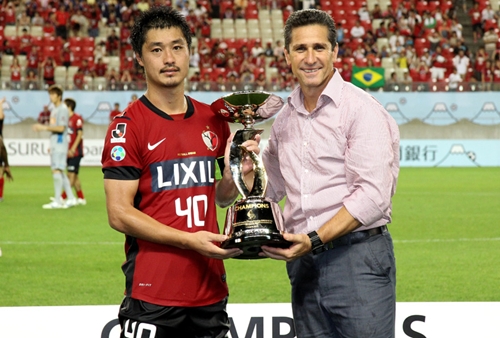 Kashima Antlers Brasil Kashima campeão da Copa Suruga Bank 2012 Ibaraki