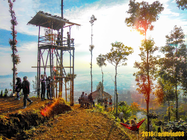 Wisata Alam Sindhumoyo - Top Sunrise Temanggung Wisata Alam Sindhumoyo - Top Sunrise Temanggung