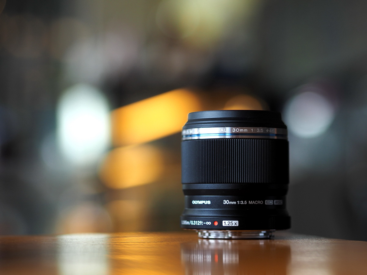 ROBIN WONG : Olympus M.Zuiko 30mm F3.5 Macro Lens Review