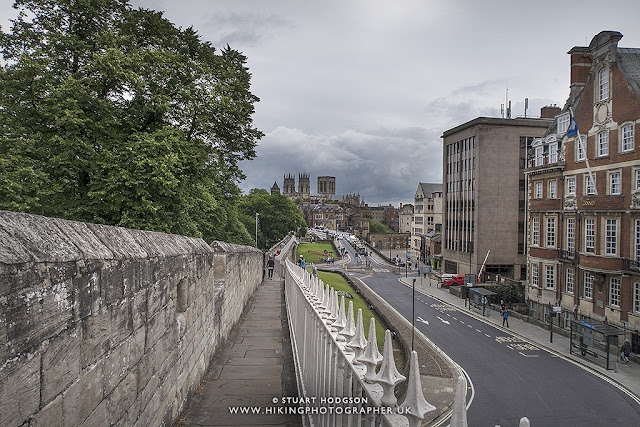York city walls, walk, map, route, York Minister, distance, guide, tour York city walls, walk, map, route, York Minister, distance, guide, tour