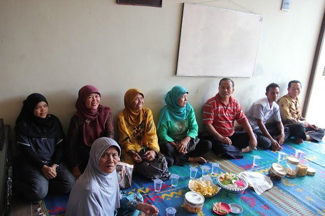 Keluarga Besar Eyang Raden Ahmad Perdagangan Agustus 2013