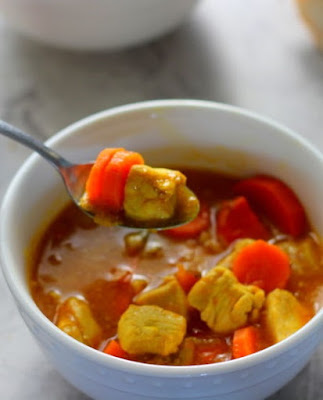 slow cooker chicken and carrot stew