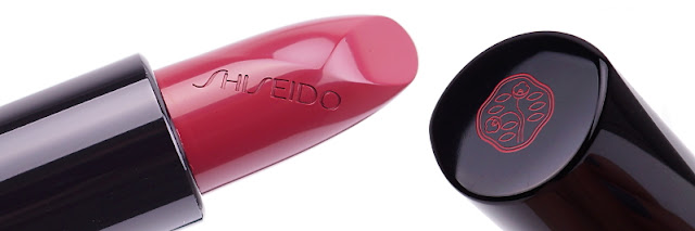<span style="font-size: large;">Am Anfang war das Rot.</span> <br>Shiseido Rouge Rouge