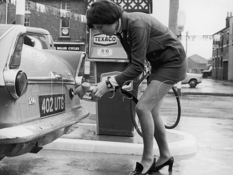 Vintage Photos of Gas Stations