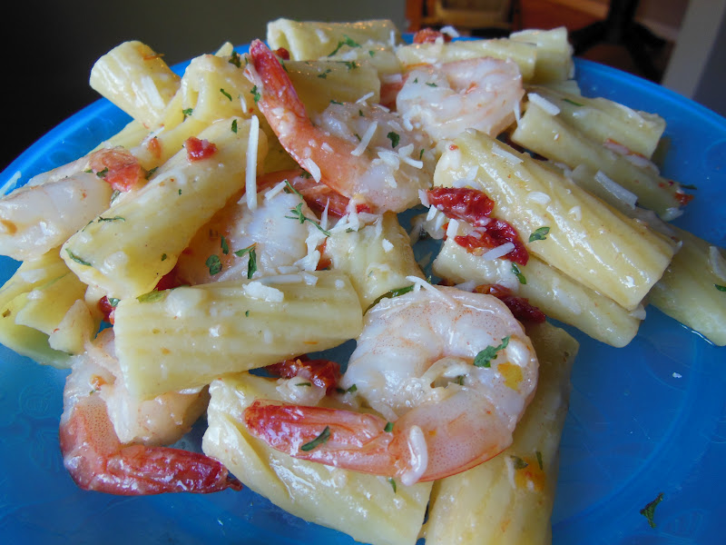 It's Stephanie's Life Shrimp Scampi Pasta with Sun Dried Tomatoes