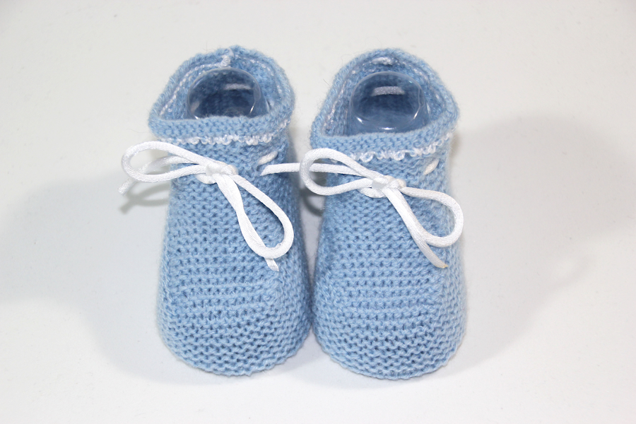 DIY Cómo hacer patucos de punto para bebe (patrones gratis)