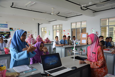 Peer Coaching dengan Guru Sains SMK Sultan Abdul Aziz Shah, Kajang