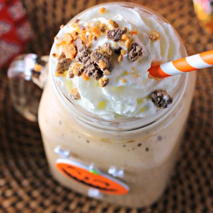 Candy Bar Pudding Cup Smoothie