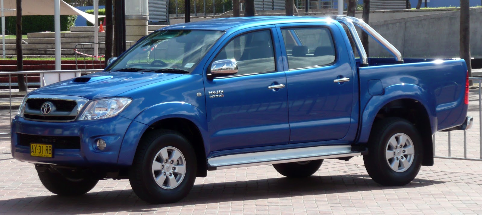 Giá xe toyota hilux là rẻ nhất trong phân khúc Toyota hilux ~ autosmr