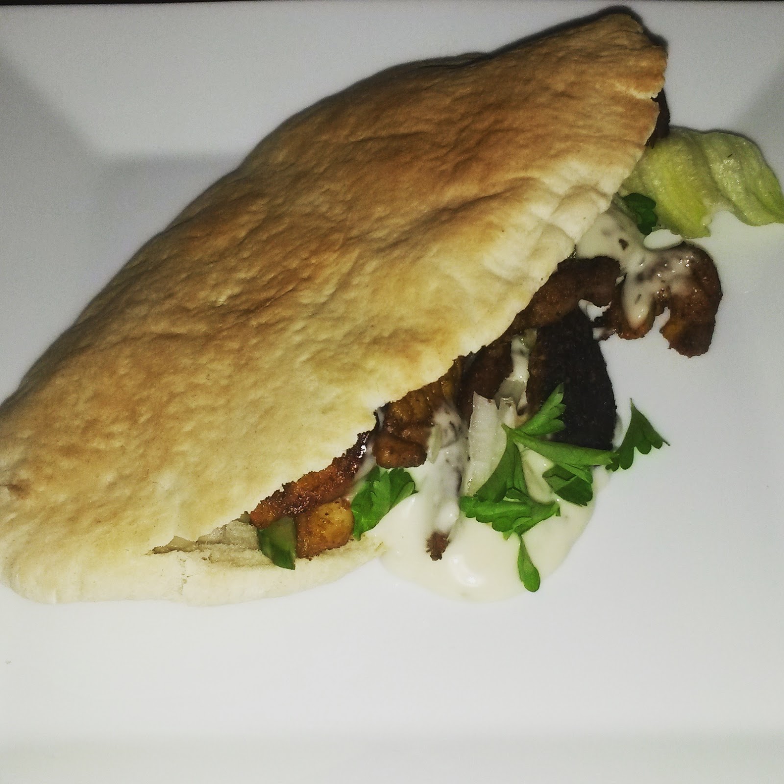 Tasty easy Recipes. How to make delicious Shawarma in Pita bread.