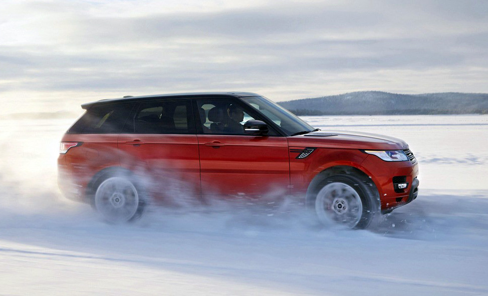 Jake's Car World: 2014 Range Rover Sport Debut in New York with Daniel ...