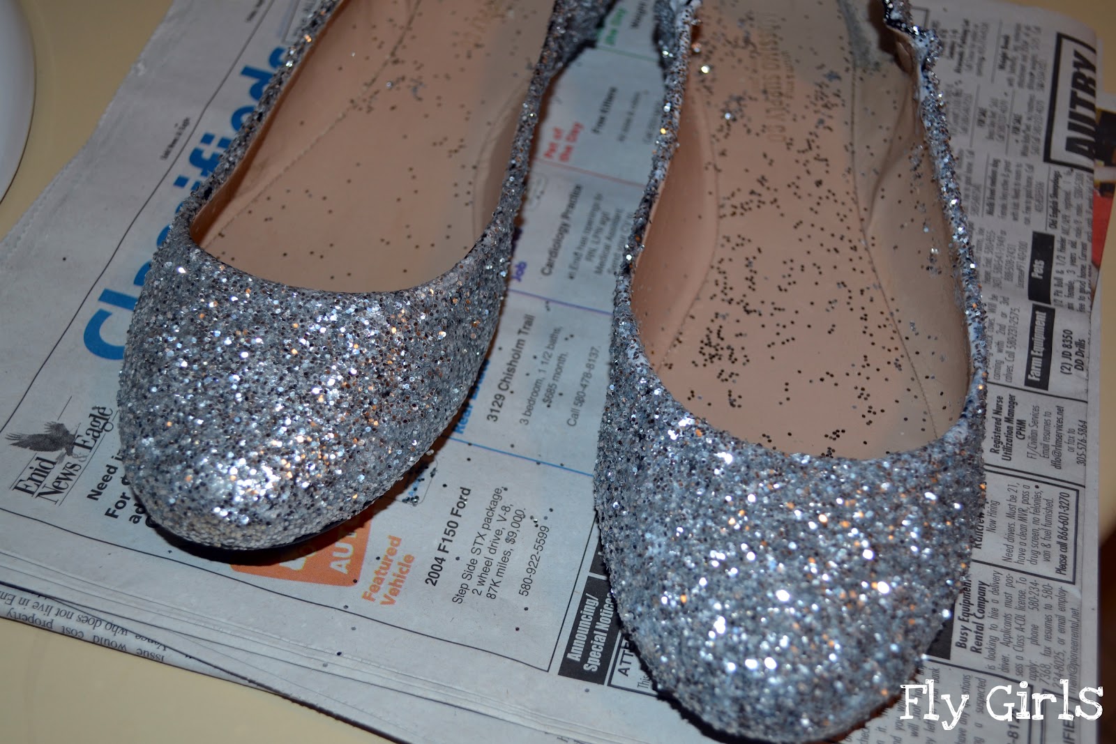 Fly Girls DIY Glitter Shoes