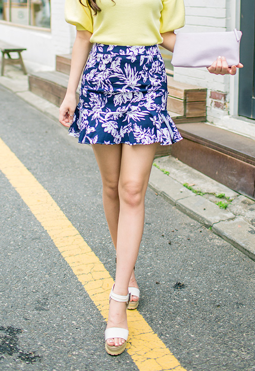 [Chuu] Leaf Patterned Fit-Flared Skirt | KSTYLICK - Latest Korean ...