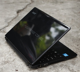 Jual Netbook Bekas Malang - Acer Ao 756 Jual Netbook Bekas Malang - Acer Ao 756
