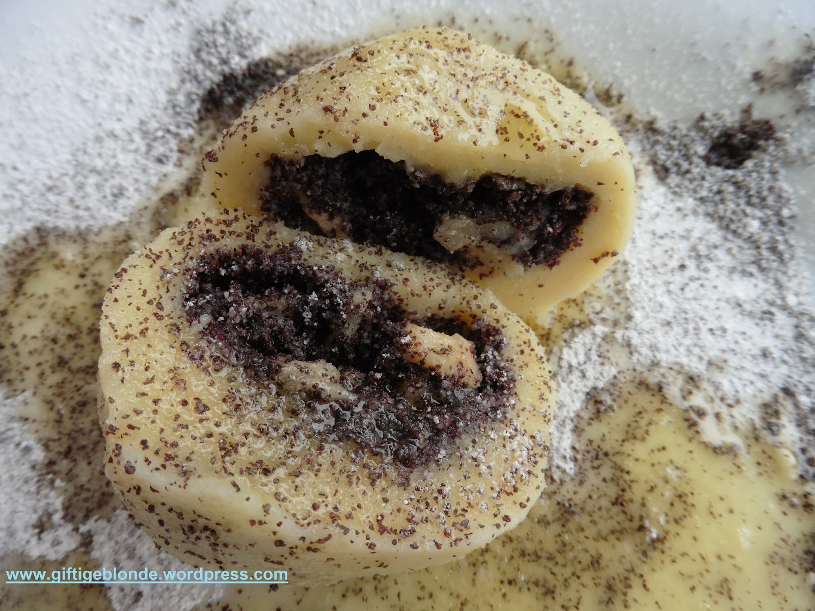 Prostmahlzeit: [Gastbeitrag] Erdäpfelknödel mit Apfel-Mohnfüllung