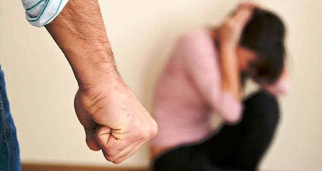 Astaghfirullah! Hindari Menjadi Tipe Suami Seperti Ini Karena di Kecam Rasulullah Astaghfirullah! Hindari Menjadi Tipe Suami Seperti Ini Karena di Kecam Rasulullah