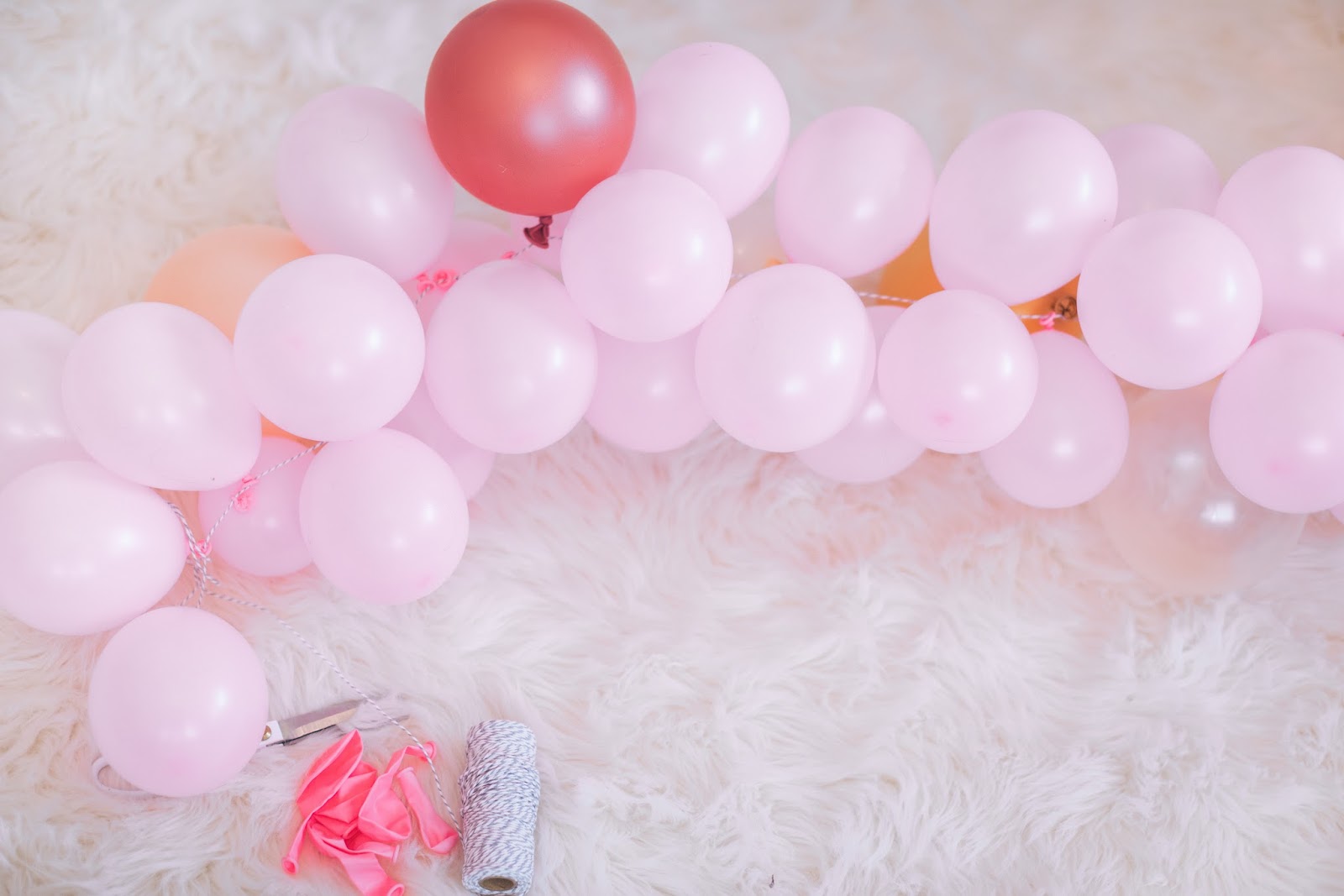 How to Create a DIY Balloon Garland  by popular party planning blogger The Celebration Stylist