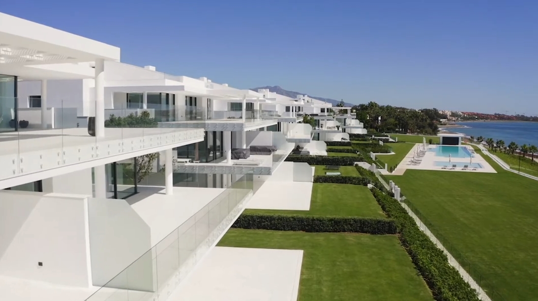 32 Photos vs. Emare Estepona Luxury Beachfront Condos Interior Design Tour