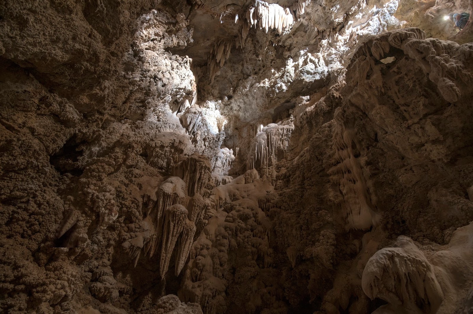 TEA KETTLE CAVE, NEVADA ADAM HAYDOCK
