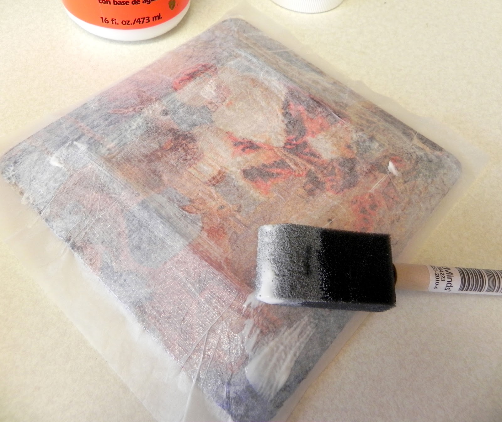 SybillinartNews Decoupage a glass plate Tutorial