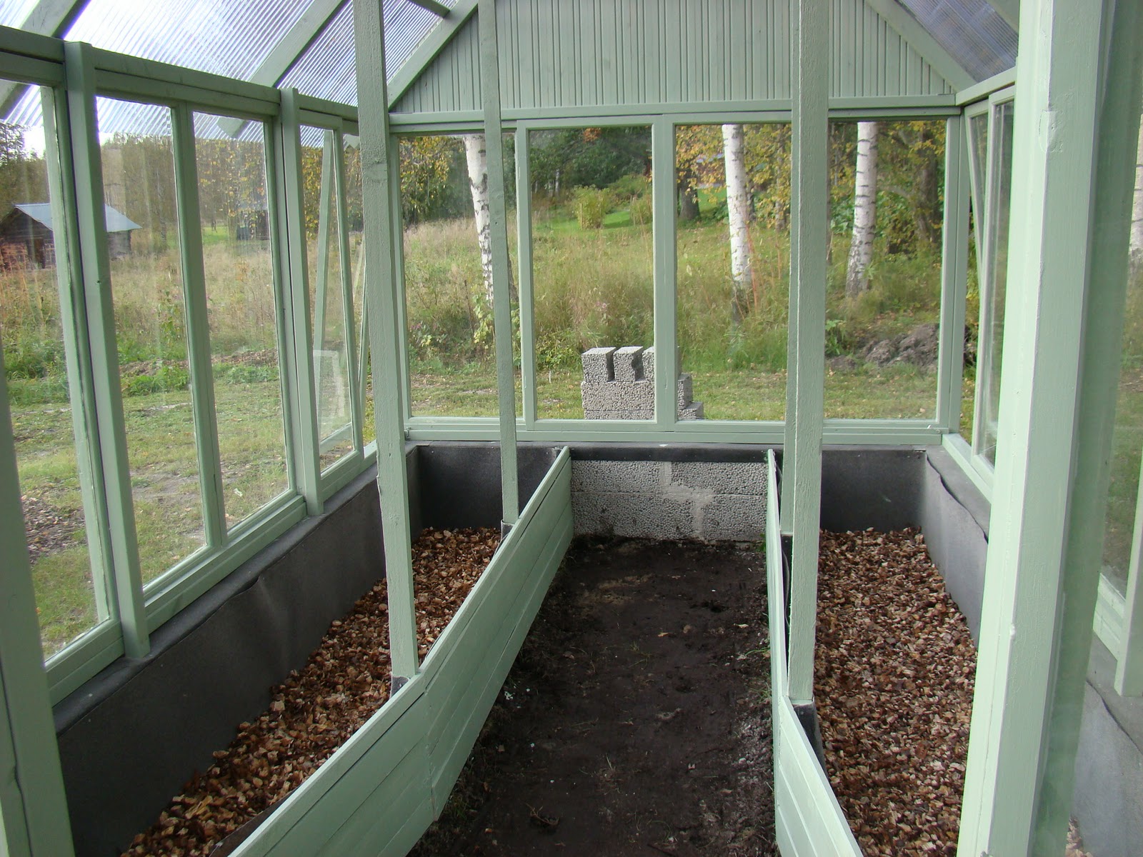 Lisas nicht ganz langweiliges Leben für alle, die den Gewächshausbau