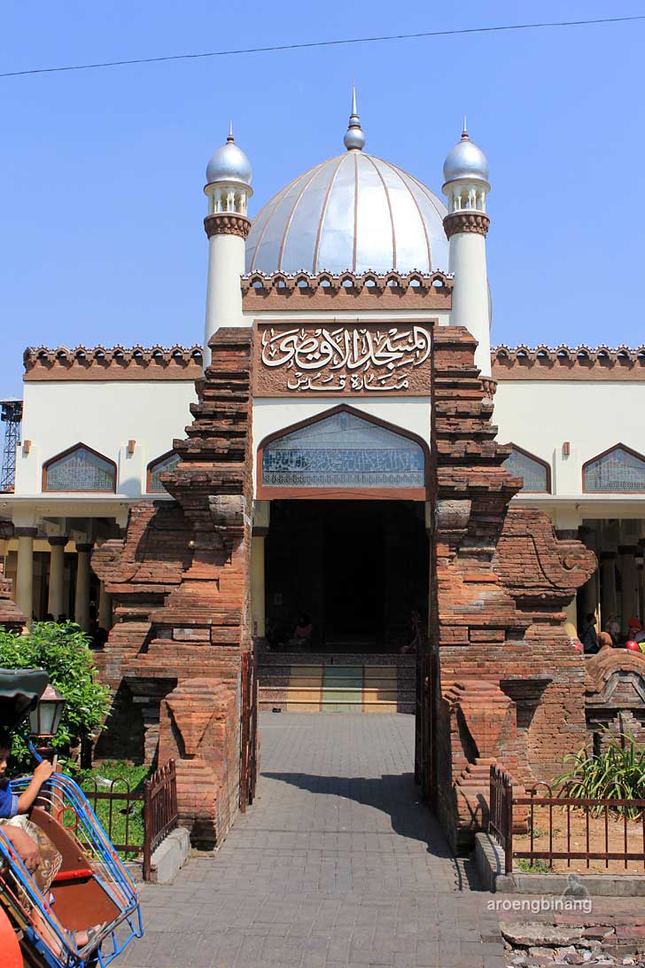 masjid menara kudus