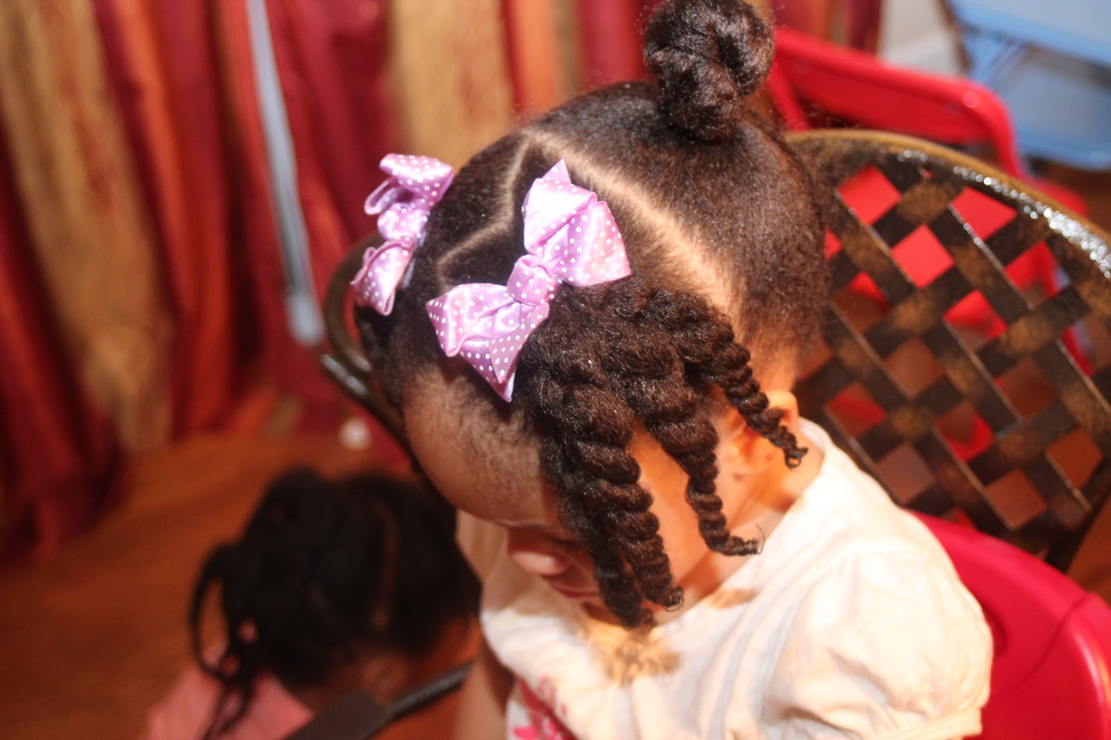 Two Heads Full Of Hair Red's Kitchen Sink