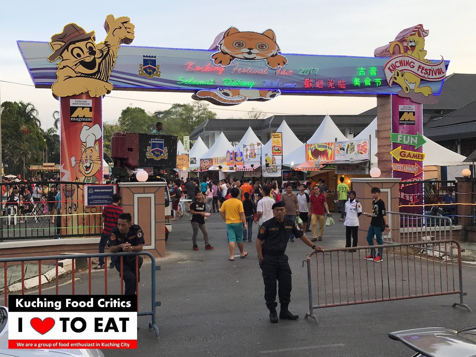 Kuching Food Festival 2016 - malayrupe