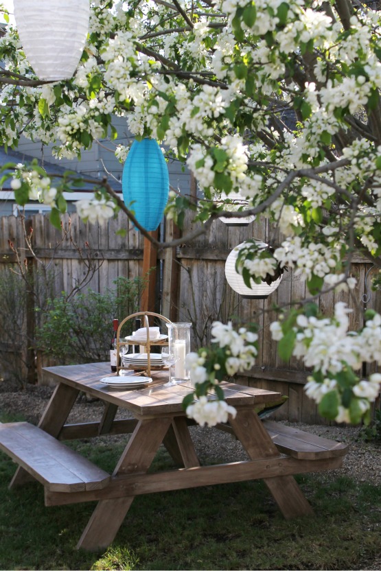 Picnic Table Makeover