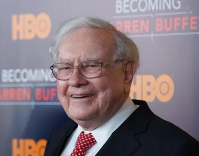 unnamed Anonymous fan pays $2.68 Million to have lunch with billionaire, Warren Buffett