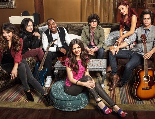 NickALive!: The Cast Of The Popular Nickelodeon Sitcom &ldquo;Victorious&rdquo; Say