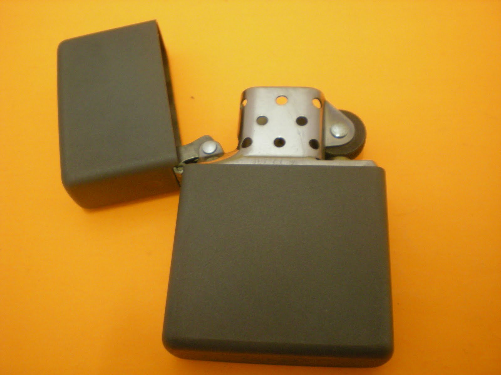 Mel Online Store Zippo Titanium Lighter 2001