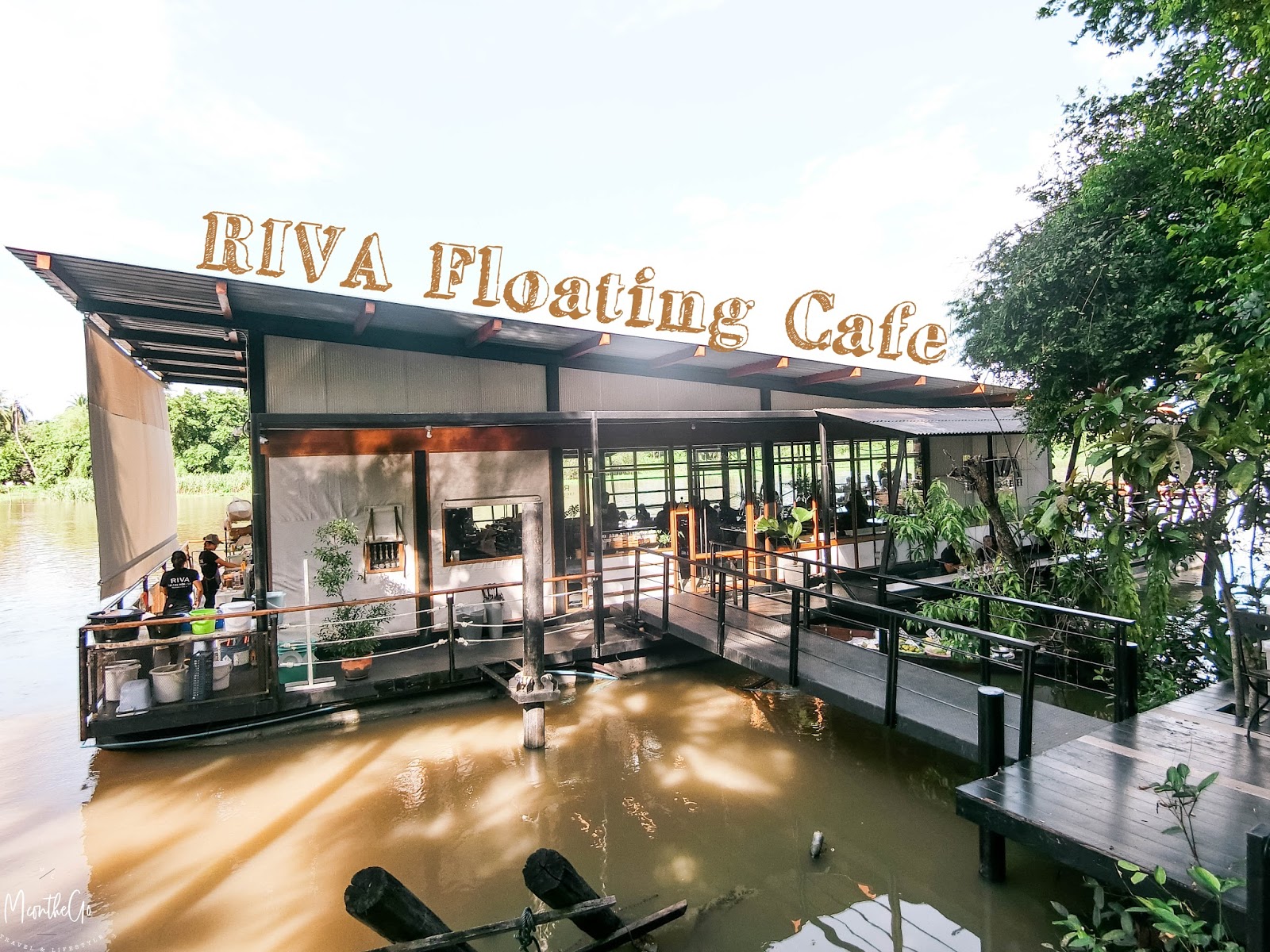 [泰國佛統] 佛統府超高人氣複合式水上屋餐廳 | RIVA floating cafe