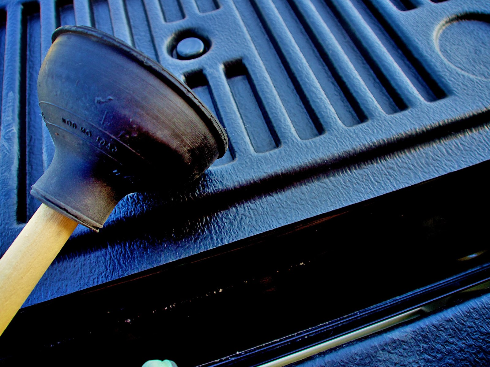 Car Grooming Blogs Learn Alternative Ways to Remove your Car Dent