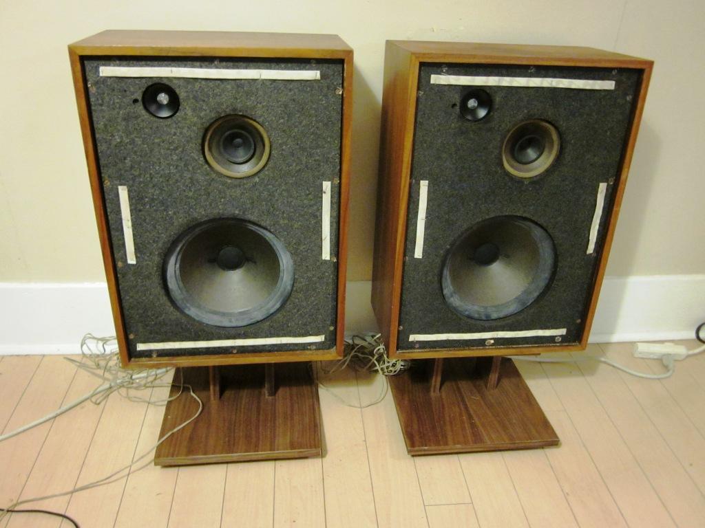 Philips 22RH480 Speakers