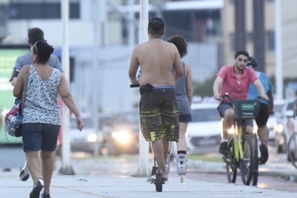 Espírito Santo: Grupo organiza racha de patinete elétrico em Vitória 1 Foto%2BVitor%2BJubini%2BGazeta%2BOnline