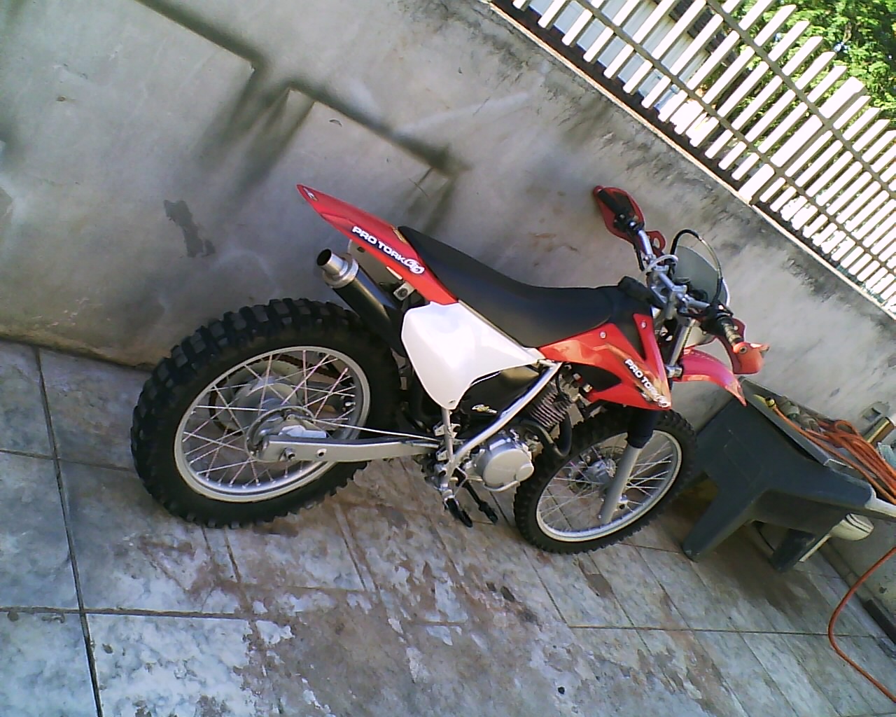 Poeira e Lama OffRoad XR200 com roupa de CRF230 (Vendo!!!)
