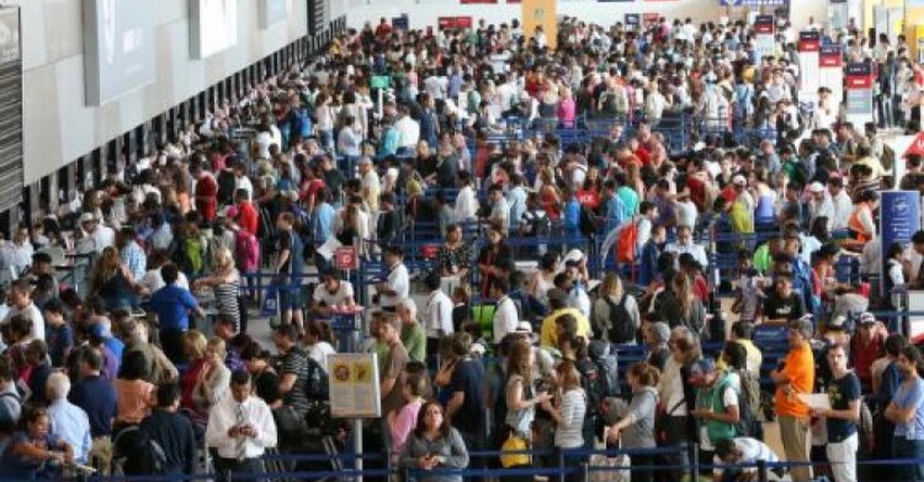 Conoce los trámites y requisitos si viajas con un menor de edad Conoce los trámites y requisitos si viajas con un menor de edad