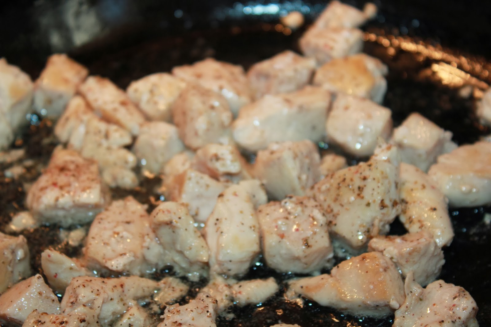 Sisters Luv 2 Cook Broccoli and Chicken Casserole