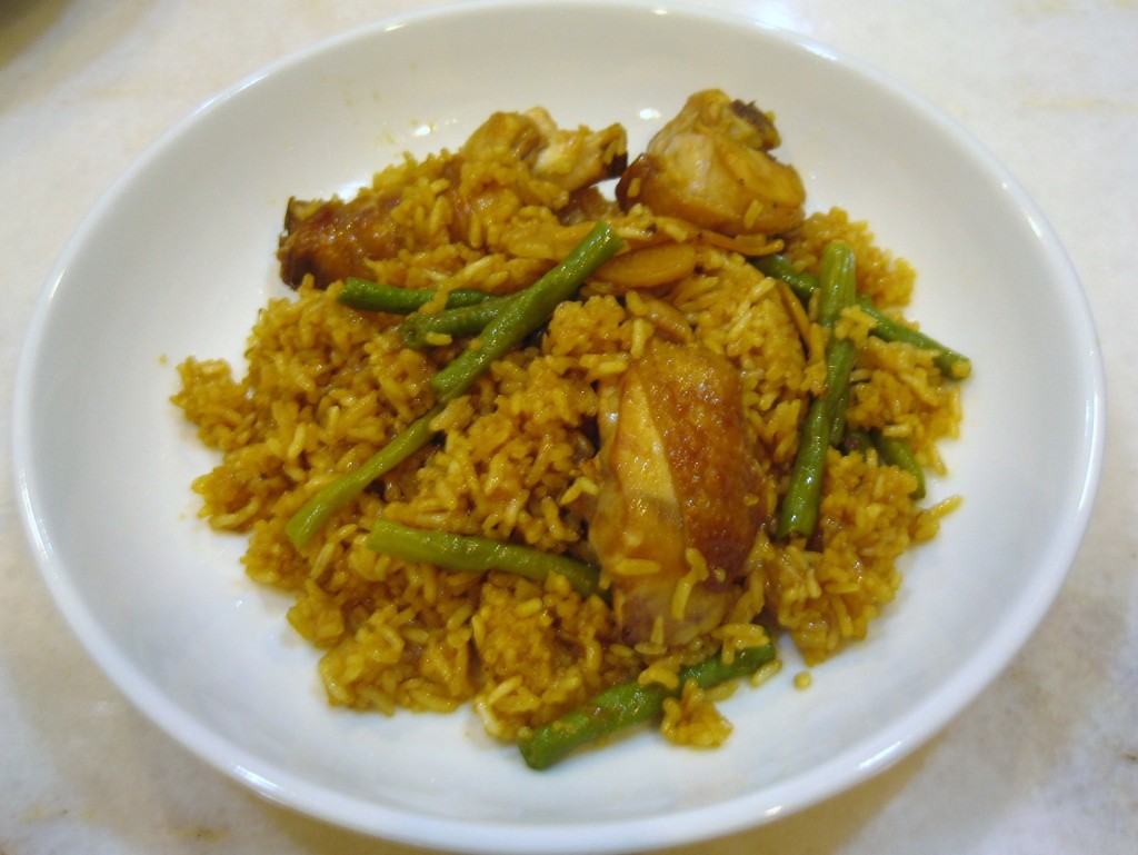 RICE COOKER CHICKEN RICE