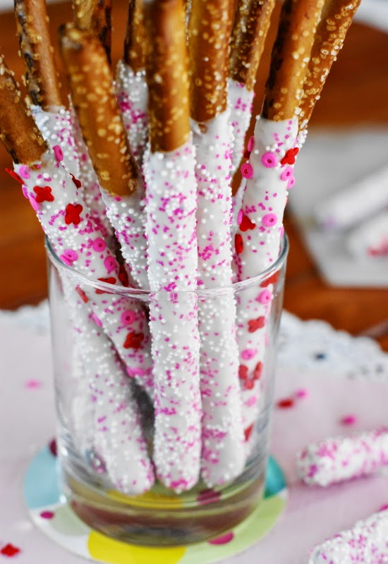 Valentines White Chocolate Dipped Pretzel Rods The Kitchen Is My