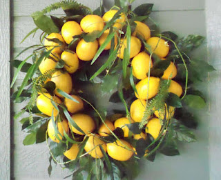 lemon yellow wreath christmas-colors-how-to-sell-house-fast-no-agent-need-cash-now-phoenix-az-turn-my-house-to-sold