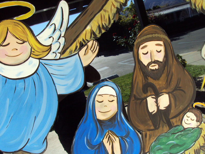 I HEART EVERYTHING 12 Windows of Christmas