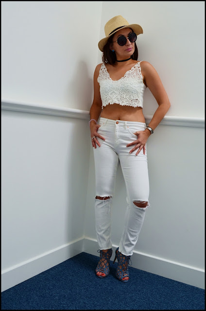 white10.jpg