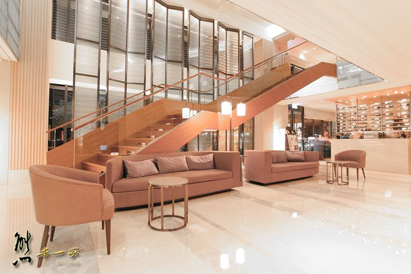 近捷運站飯店住宿|HOTEL COZZI和逸台北民生館|環境餐廳